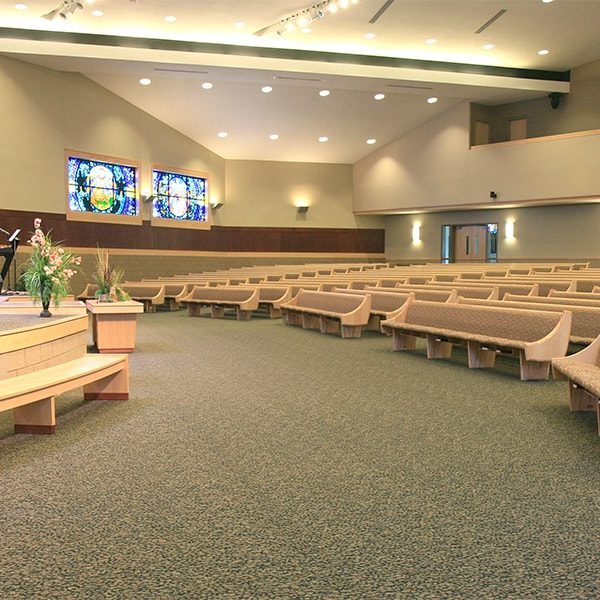 Interior of New Hope Assembly located in Urbandale, IA